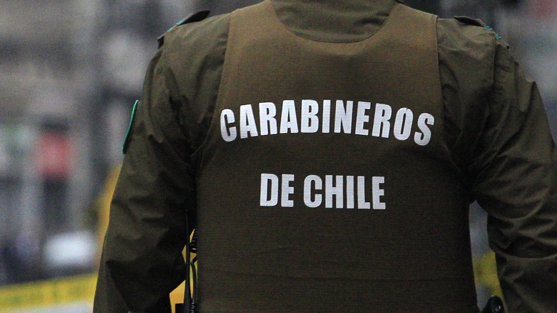 Cinco ex carabineros y dos civiles condenados por 