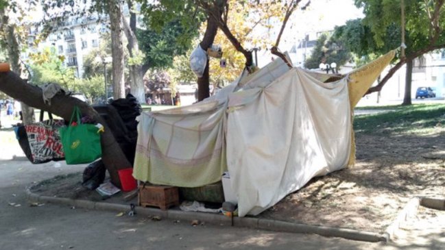 Medio ruso destacó a la gente en situación de calle en Santiago