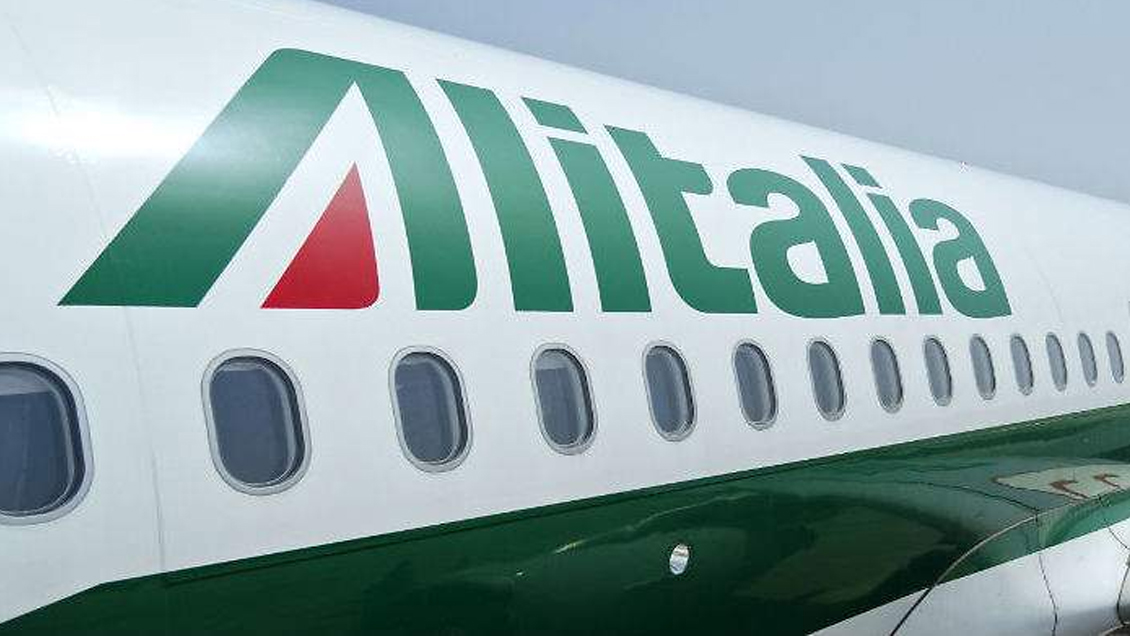 Alitalia y AirItaly cancelan más de 100 vuelos por huelga de transporte aéreo