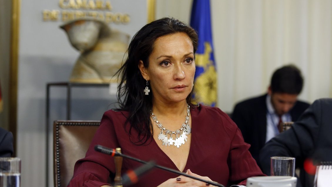 Diputada Santibáñez denunció haber recibido mensajes telefónicos de connotación sexual