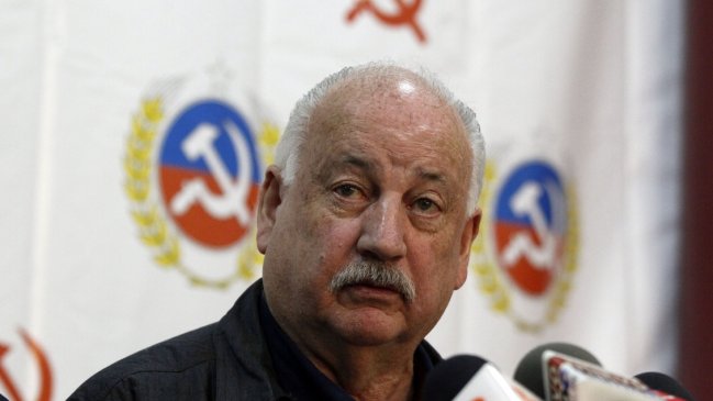 Partido Comunista se restó de las reuniones entre Piñera y partidos de oposición