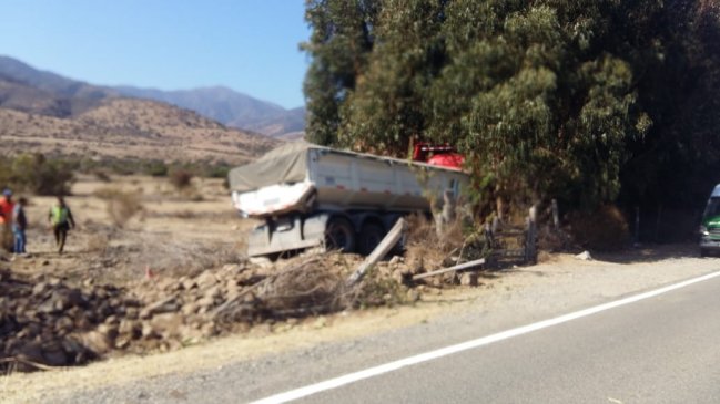 Un lesionado dejó choque en ruta de Los Vilos