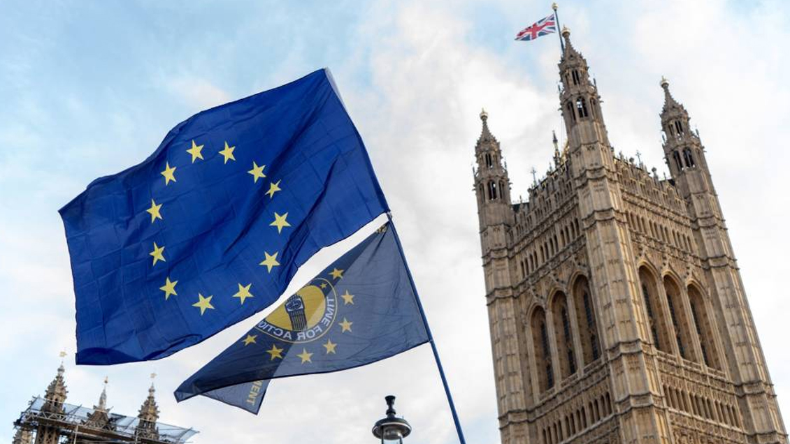 El Parlamento británico vota opciones alternativas para el 