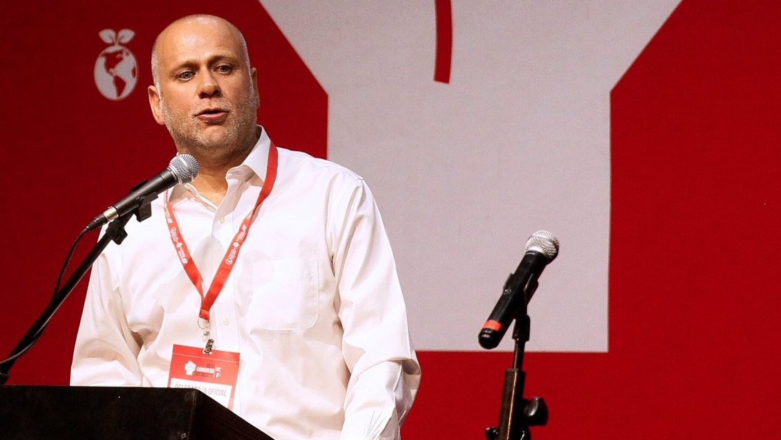 Elizalde en antesala de su cita con Piñera: Esperamos un cambio de actitud del Presidente