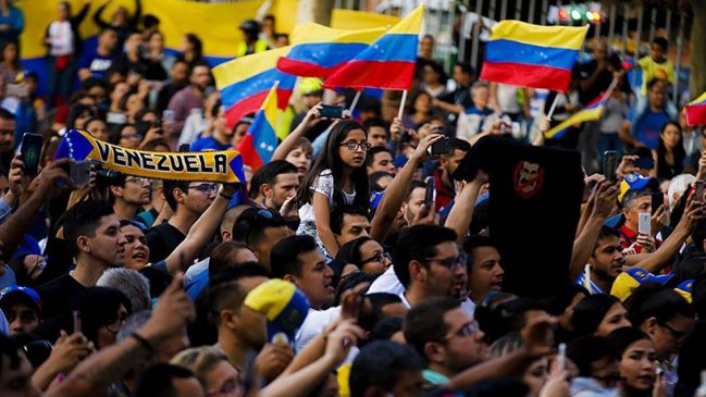 OEA aprueba resolución que pide la entrada de ayuda humanitaria a Venezuela