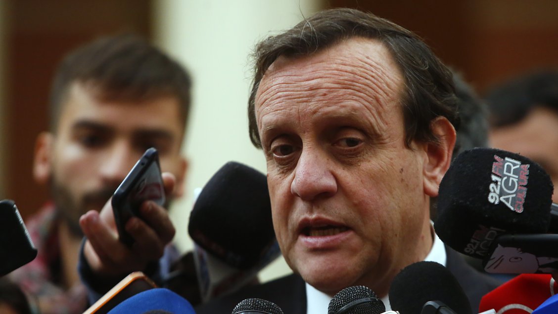 Rector UC criticó toma de Campus Oriente: Estuvieron encapuchadas y semidesnudas