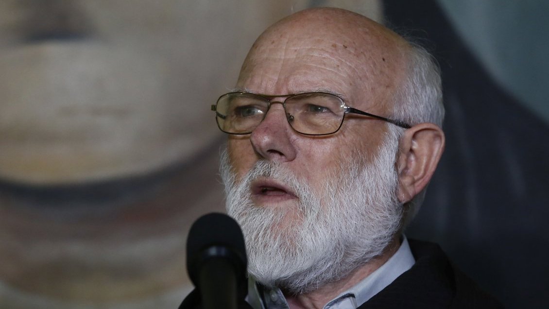 Obispo Aós se reunirá con sacerdotes víctimas de Fernando Karadima