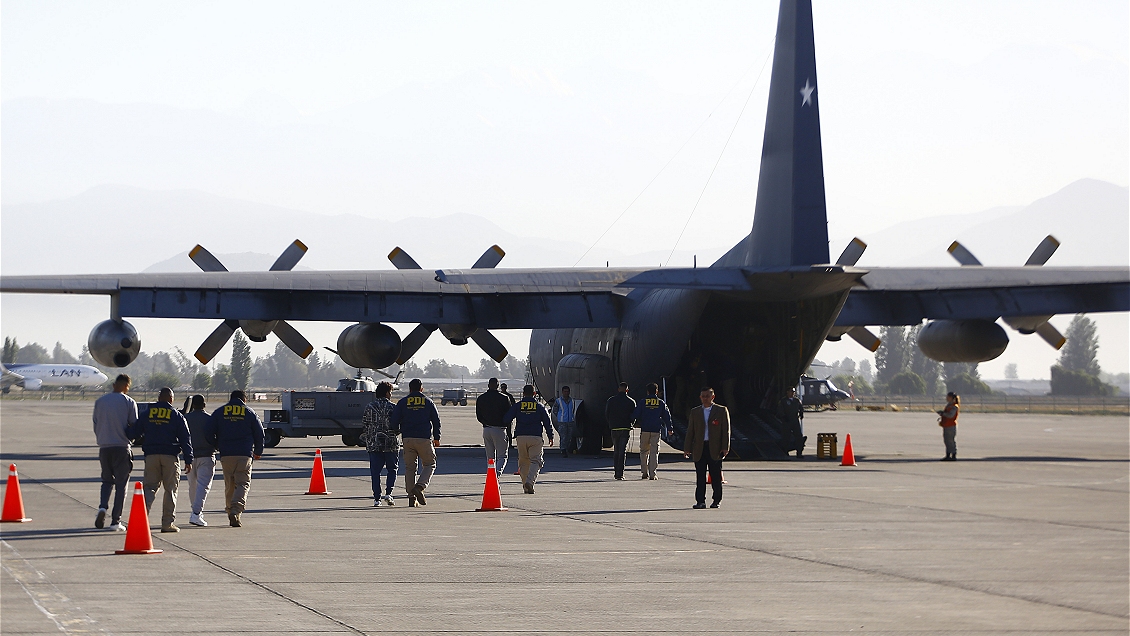 Ubilla lideró nuevo operativo de expulsión de extranjeros en Antofagasta
