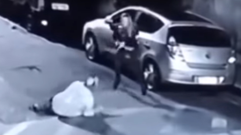 Mujer policía mató a hombre que la intentaba asaltar en Brasil