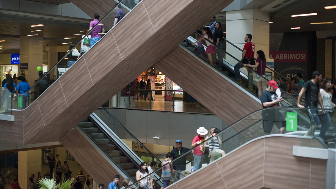 Ventas del comercio minorista en Santiago siguen con números negativos