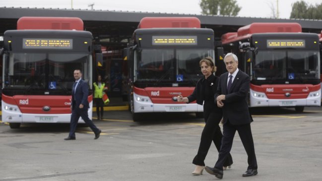 Gobierno presentó 100 nuevos buses eléctricos para flota de Red
