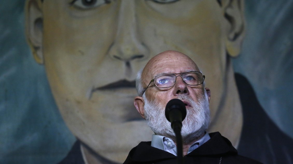 Celestino Aós confirmó que se reunirá con el Papa Francisco la próxima semana