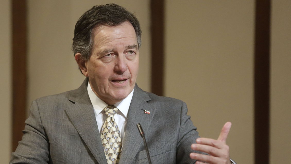 Ampuero comprometió a la ONU 