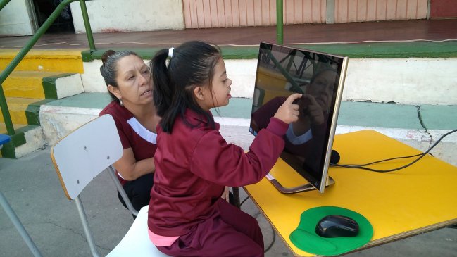 Dos centros educacionales ganan concurso de conectividad en Tarapacá