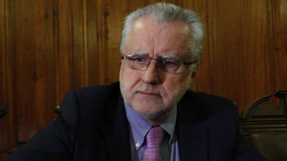 Pacheco busca zanjar polémica por medidores: 