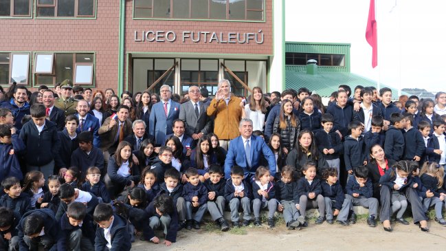 Escuela básica de Futaleufú se amplió y convirtió en liceo