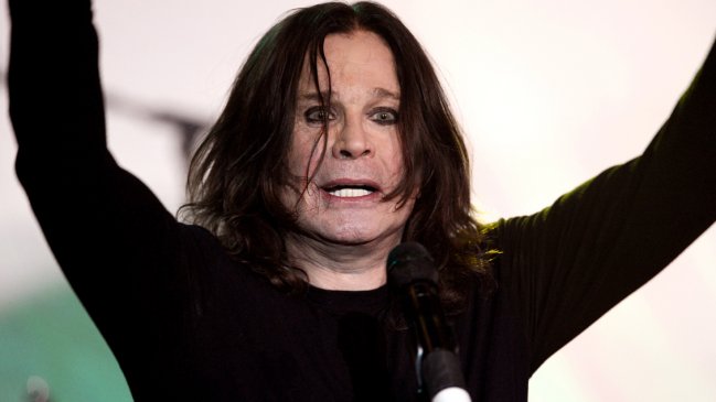 Ozzy Osbourne vuelve a suspender conciertos por problemas de salud