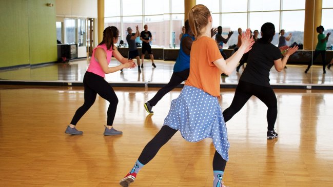 Mujer murió de un paro cardíaco durante clase de zumba