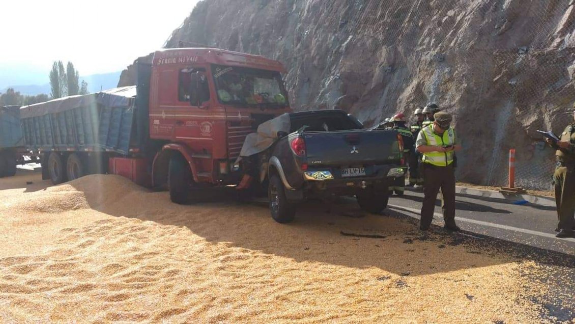 Accidente de tránsito deja dos fallecidos en Ruta 90 en O'Higgins
