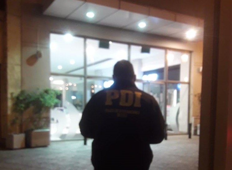 Desconocidos robaron celulares en tienda de La Serena: Avalúan el atraco en 12 millones de pesos