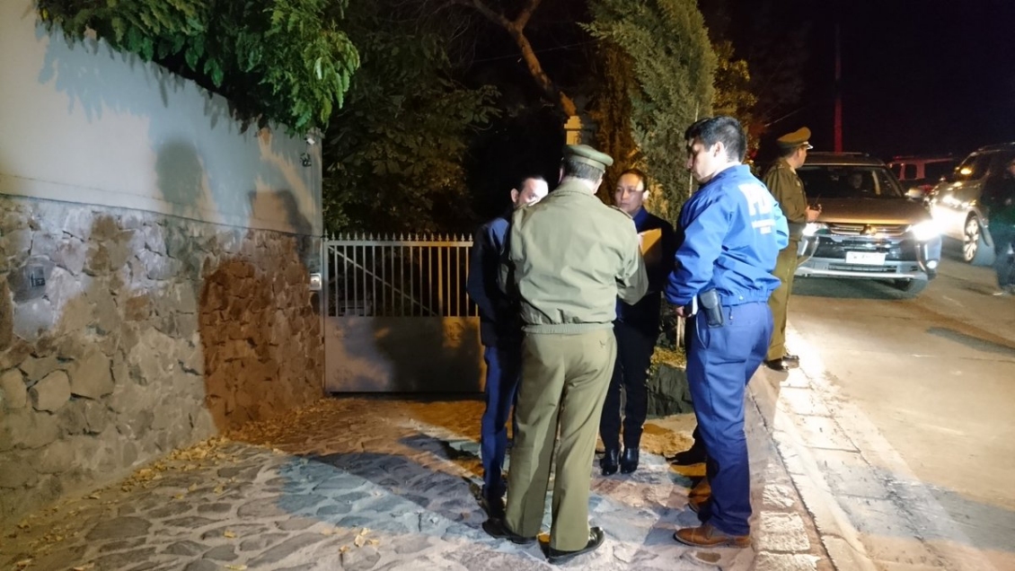 Sobrina del ministro Chadwick sufrió violento robo en su casa