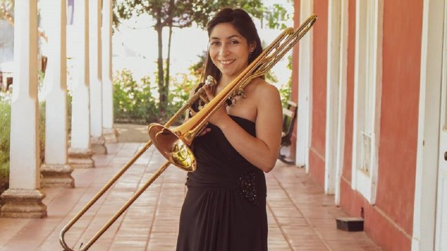 Ex integrante de la Orquesta Juvenil de Rancagua es la primera trombonista titulada de Chile