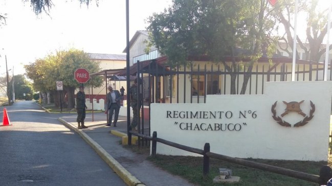 Recuperan uno de los fusiles de guerra robado en regimiento: Soldados estaban involucrados