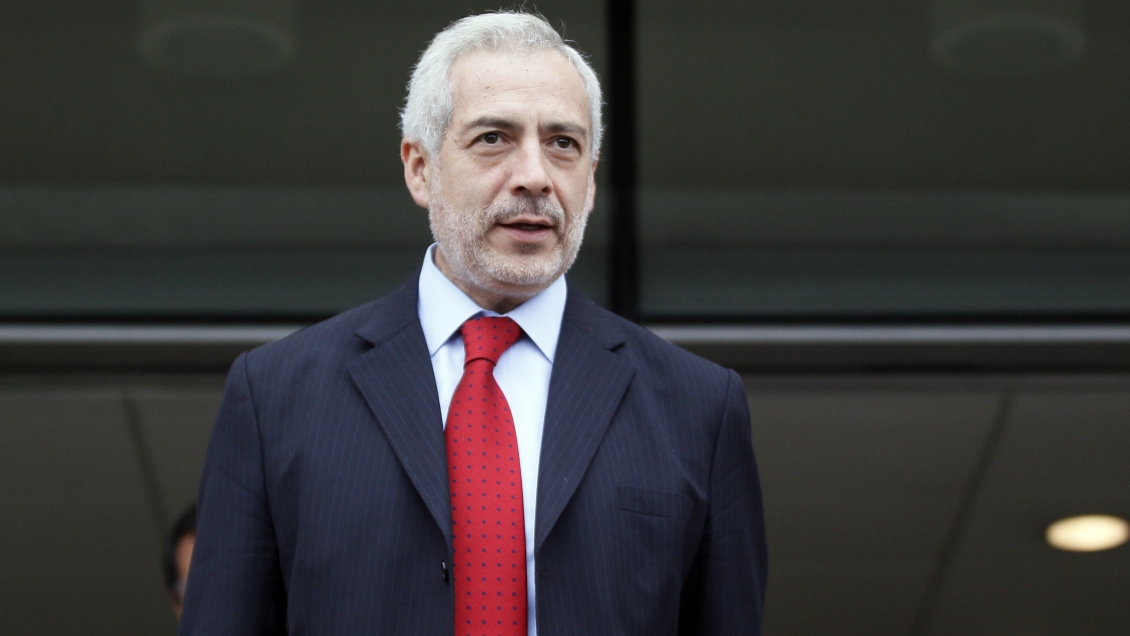 Comités acordaron nominación de fiscal Raúl Guzmán como secretario del Senado