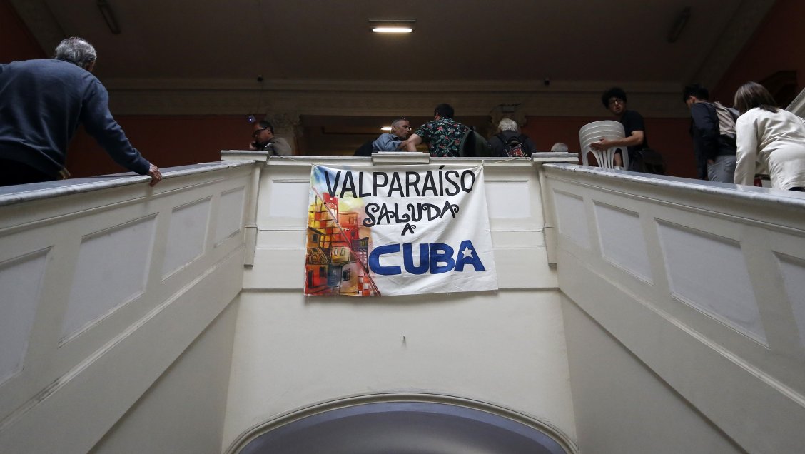 Municipio de Valparaíso instruirá sumario por acto conmemorativo de la revolución cubana