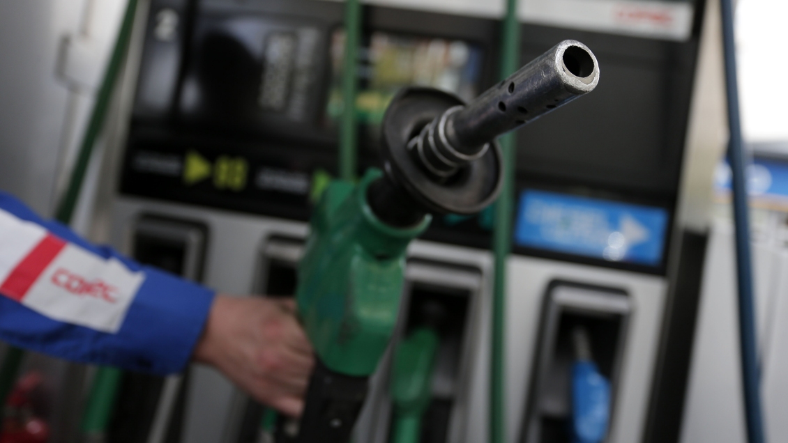 Precios de las bencinas suben por sexta semana consecutiva