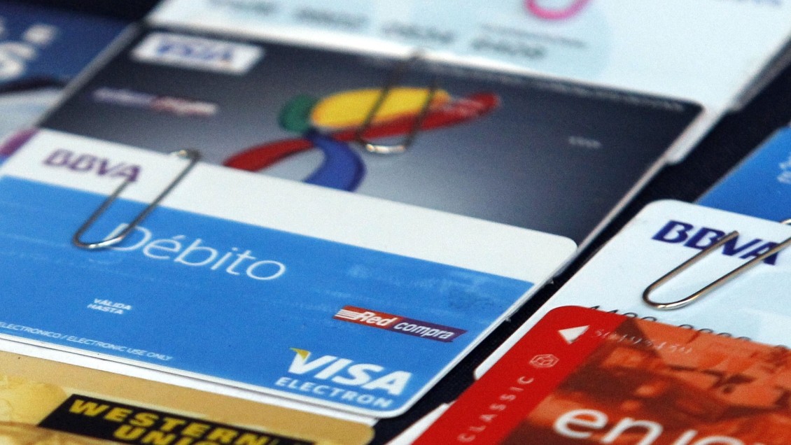 Parlamentarios denuncian clonación de tarjetas en cajero automático del Congreso