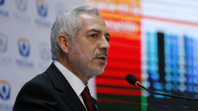 Fiscal Raúl Guzmán ganará más de 16 millones como secretario del Senado