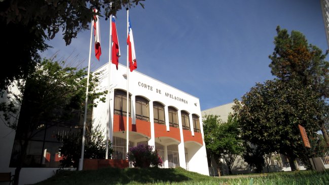 Corte ordena a Universidad de Atacama tramitar título a alumna pese a sus deudas de aranceles