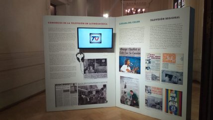 ¡Adelante estudios! La exposición que recorre lo más destacado de la TV chilena