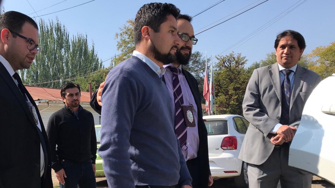 Colbún: Detienen a alcalde por incumplimiento de pago de más de 600 millones de pesos a profesores