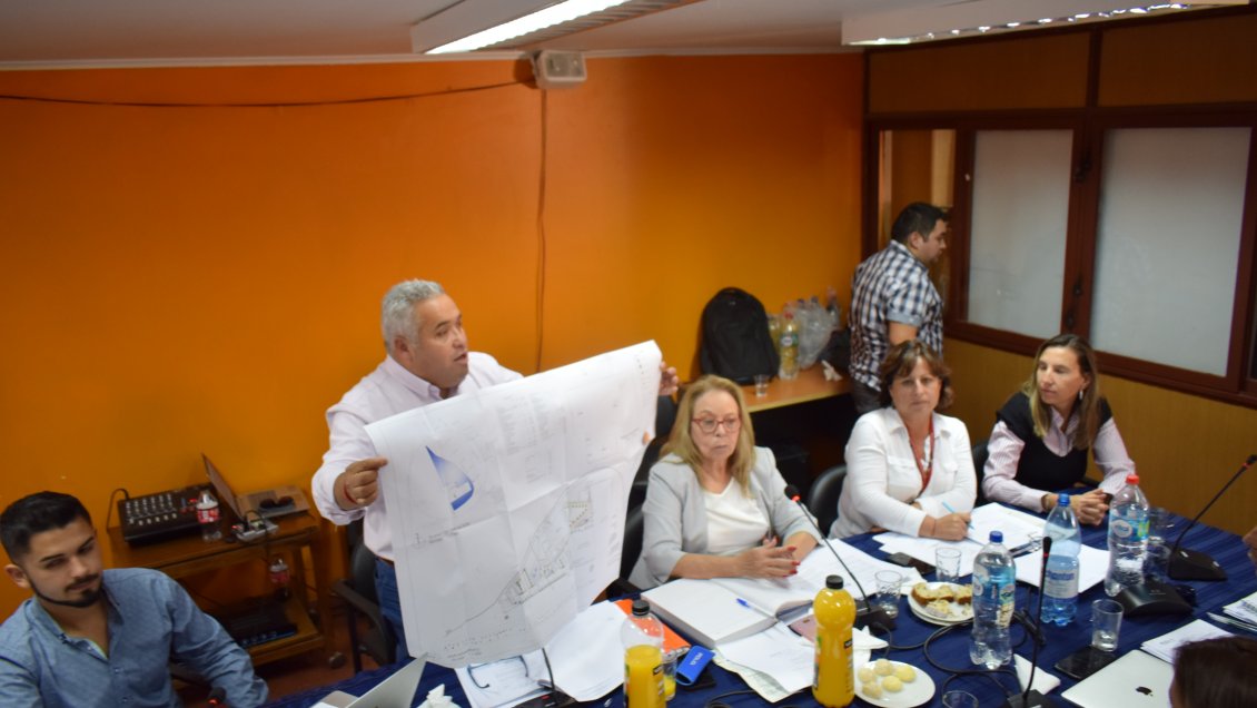 Atacama: Nuevo polideportivo de Tierra Amarilla costará 1.500 millones de pesos