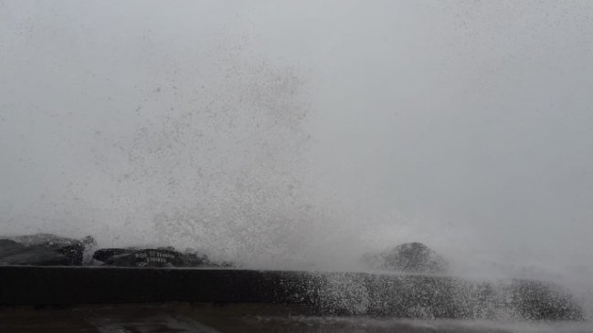 Marejadas afectarán las costas del país hasta el miércoles