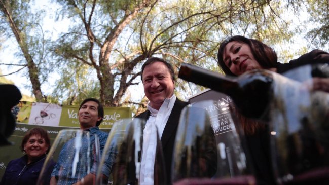 El Boulevard del vino se toma la Plaza de Armas de Talca