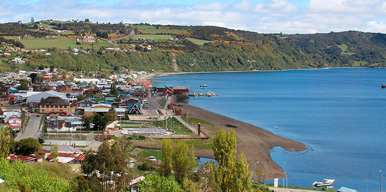 Alcaldes anuncian trabajo conjunto para construir relleno sanitario en la Isla de Quinchao