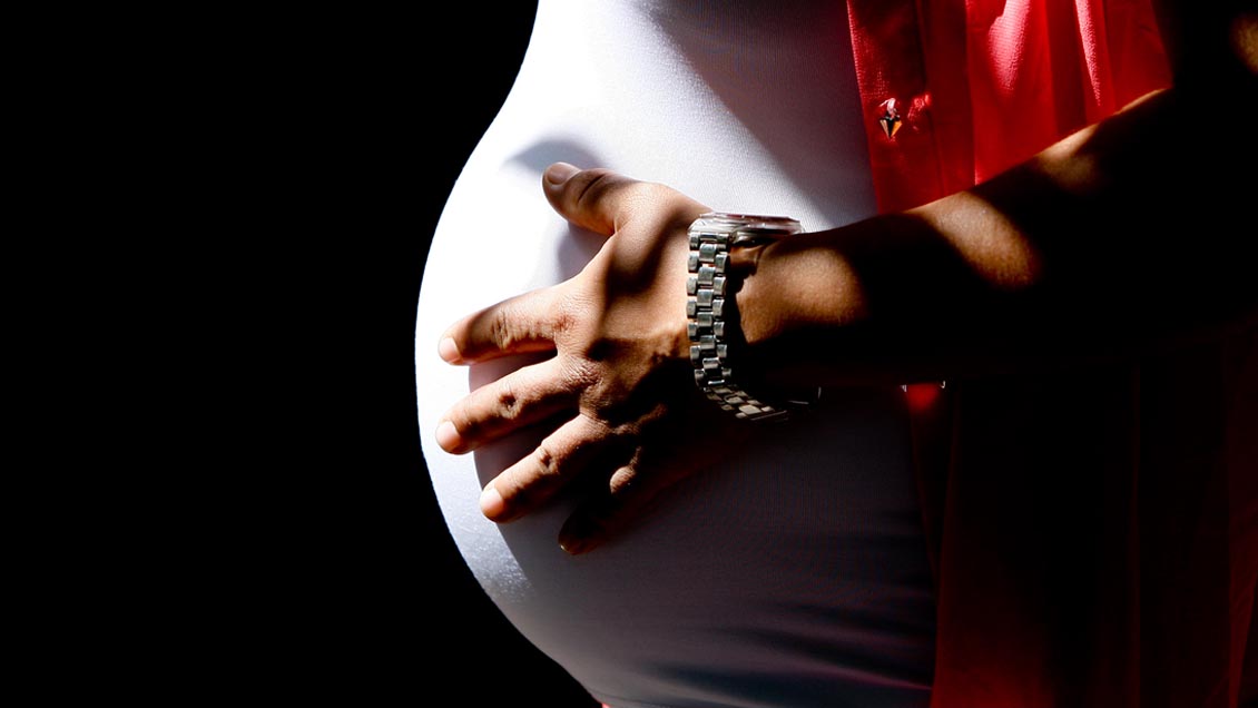 Embarazada de ocho meses murió tras cuadro febril: Familia acusa negligencia médica