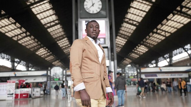 El haitiano que quiere ser concejal de Estación Central con apoyo de RN