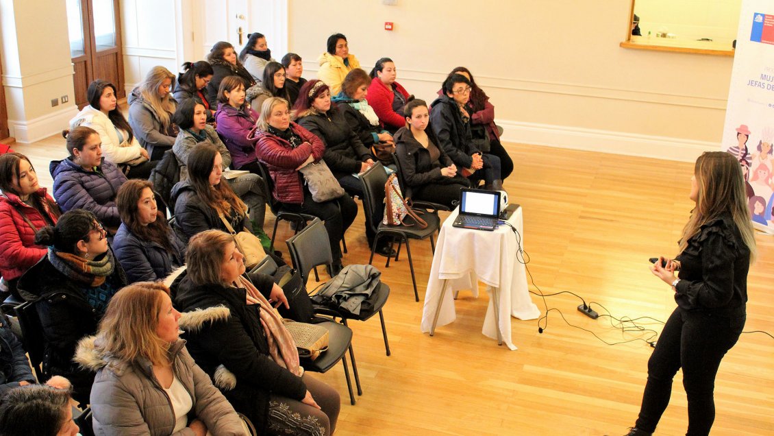 Punta Arenas: 160 mujeres beneficiadas con Programa Jefas de Hogar 2019