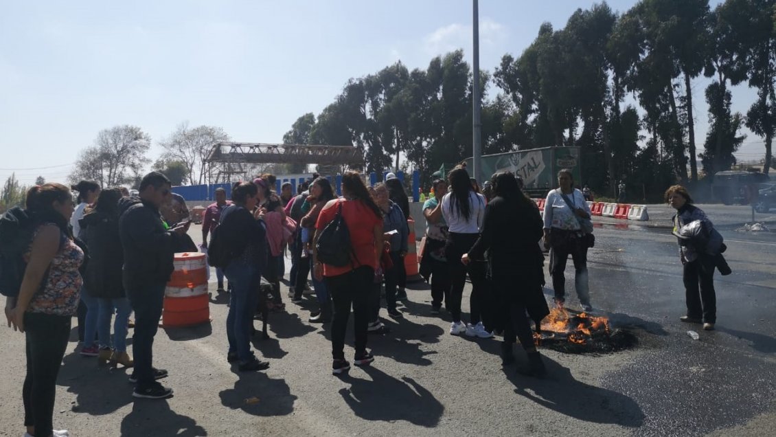 La Serena: Comité de vivienda levantó barricadas en la Ruta 5 Norte