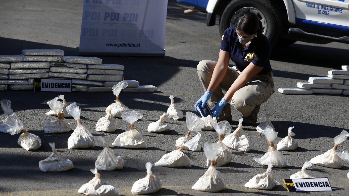 PDI incautó 198 mil dosis de cocaína que eran trasladadas desde Bolivia a Santiago