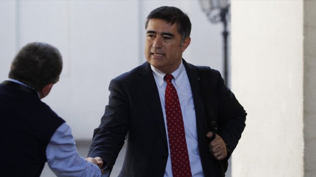 Presidente de RN: Nos hace falta un poquito de autocrítica en Chile Vamos