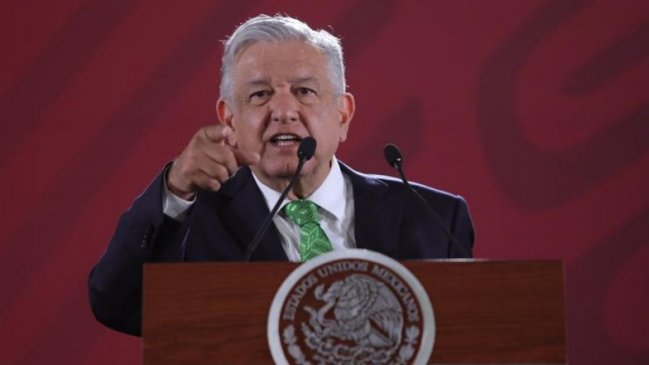 López Obrador: Ex funcionarios pagaron cirugías plásticas con dinero público