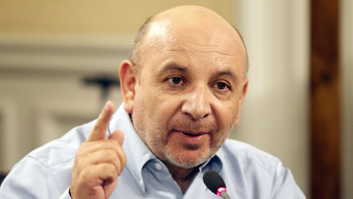 Diputado Castro pide a tribunal del PS 