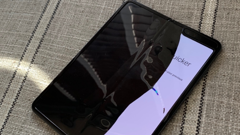 Pantalla del teléfono flexible de Samsung falló en varias pruebas