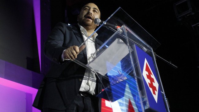 Chahín pidió a la disidencia DC respetar respaldo a reforma tributaria del Gobierno