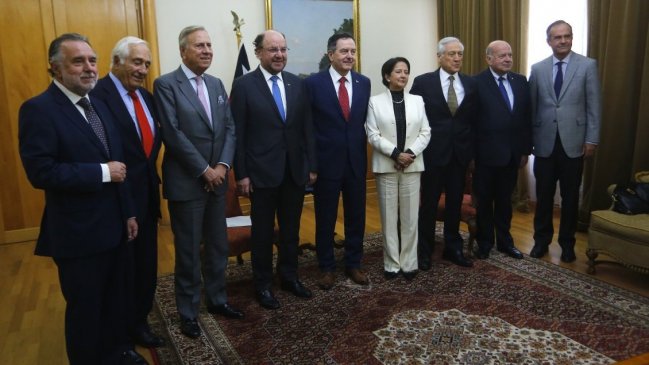 Ampuero agradeció a ex cancilleres su apoyo al TPP11